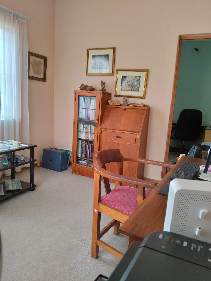 6 Bedroom Property for Sale in Colesberg Northern Cape